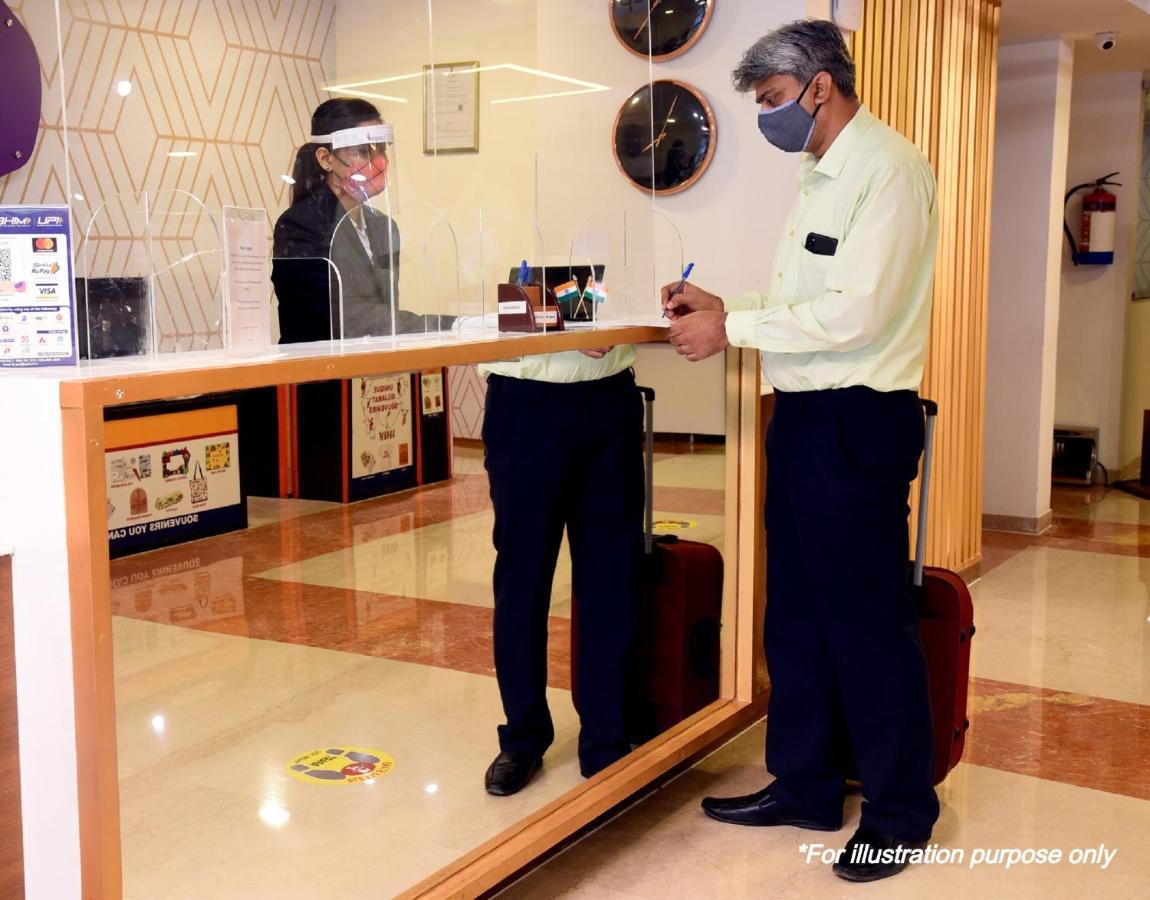 Oyo Flagship 79289 Hotel Grand Keshav Ghaziabad Bagian luar foto